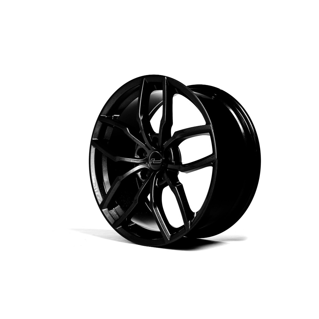 VWR Racingline R360 Alufelgen in 19'' schwarz glanz